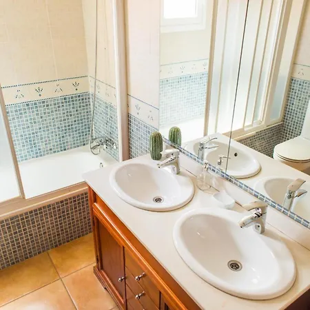 Atlantic Ocean Private Pool